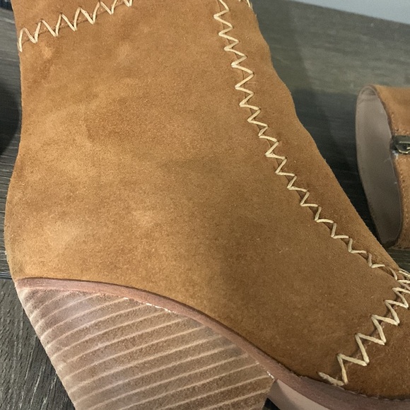 Spell - Picture 7 of 8